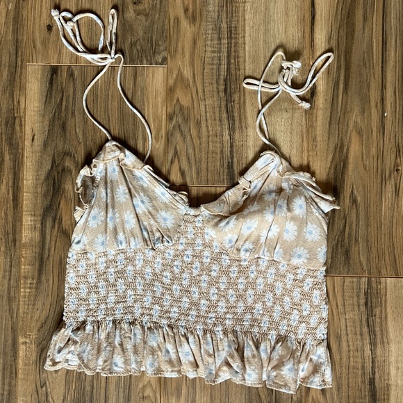 Forever 21 Tops - Forever 21 Floral Tank Top